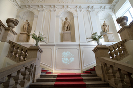 Palais - Copyright Luigi Caputo